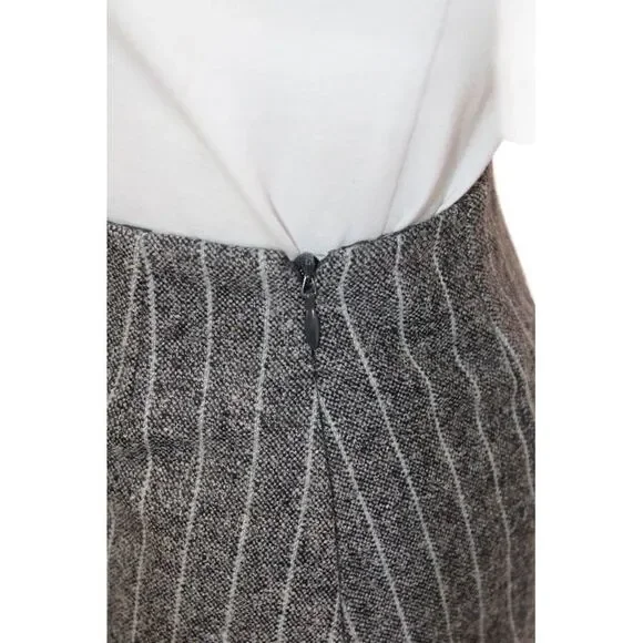 Escada Womens Straight Pencil Mini Skirt Dark Gray Striped Wool Size 36 - Picture 3 of 6